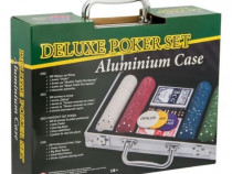 Set / trusă poker cu jetoane și pachete de cărți