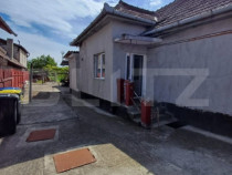 Casa individuala cu 4 camere, teren 857 mp, zona Materna