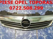Grila radiator Opel Zafira B