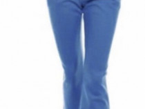 Blugi evazati albastru intens