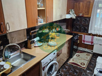 Apartament 3 camere, zona Episcopiei
