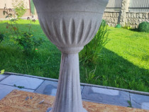 Ghiveci ciment alb