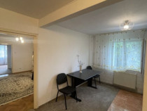 Apartament de vanzare, cu 2 camere, 50 mp, acces pod