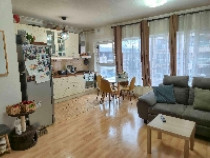 Apartament 3 camere,2 boxe si 2 locuri parcare