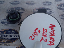 Usita rezervor Opel Antara 2012