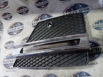 Grila proiector dreapta Mercedes ML 2014