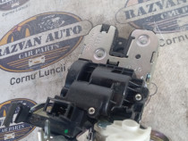 Broasca hayon Skoda Fabia 3