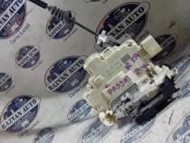 Broasca dreapta fata Volkswagen Passat B7 2011