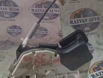 Broasca stanga spate Volkswagen Passat B8 2016