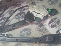 Macara geam dreapta fata Volkswagen Golf 5 Plus 2009