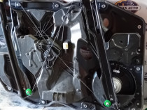 Macara geam dreapta fata Porsche Cayenne 2011