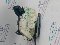 Broasca stanga fata Volkswagen Golf 7 Break 2014