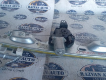 Macara geam stanga spate Nissan Pulsar 2014