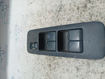 Butoane geamuri electrice Nissan Qashqai 2007