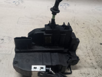 Broasca stanga spate Nissan Juke 2011