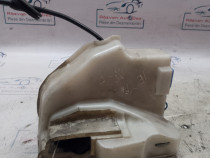 Broasca dreapta fata Volkswagen Jetta 2006