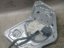 Macara geam stanga spate Skoda Yeti 2010