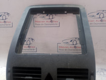 Grila ventilatie centrala Volkswagen Touran 2011