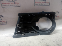 Grila proiector stanga Volkswagen Tiguan 2014