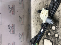 Macara geam stanga spate Ford Ecosport 2015