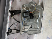 Macara geam stanga fata Nissan Qashqai 2011