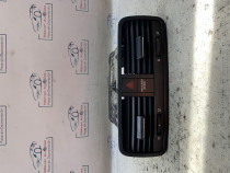 Grila ventilatie centrala Skoda Yeti 2.0 Motorina 2012