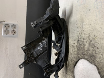 Suport far dreapta Audi A4 B8 - Motorina 2014