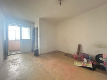 Garsoniera de renovat, etaj intermediar, zona Bartolomeu!