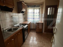 Apartament de vanzare, decomandat, 3 camere, 60 mp, Micro 3