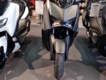Yamaha XMAX 300 | 2023 | Ca Nou | Unic proprietar | 3.000km | Garantie
