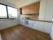 Casă / Vilă individuala cu Terasa Circulabila in Tunari