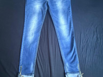 Philipp Plein Women's Designer Jeans – W29 L29.5–Model 6378 AET BP-473