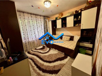 Apartament de cu 3 camere, decomandat, parter, Alexandru ce