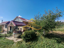 Casă din cărămidă cu 4 camere – Sat Grigoreni, apro...