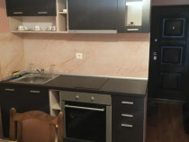 1 camera in zona Garii