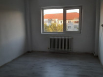 Inchiriez apartament 2 camere zona MB-uri, Slobozia