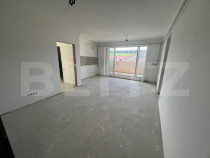 Apartament cu 3 camere, 71mp, terasa 22mp, zona Cetatii