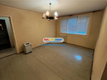 Apartament 3 camere etaj 3/4 - Metrou 1 Decembrie - Titan