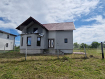 Casa de vanzare, 240 mp, zona jelna, teren 10 ari