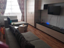 Apartament 2 camere, decomandat - zona Astra