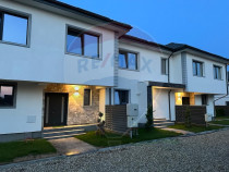 Casă / Vilă cu 4 camere de vânzare