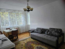Apartament 3 camere, decomandat - zona Garii