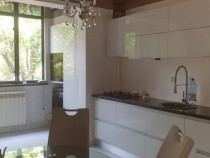 Apartament 3 camere de vanzare &ndash; Tiglina 2, stradal, re...