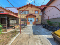 Casa/Vila de vanzare 5 camere 160 mp | Voluntari Central |