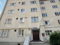 Apartament 3 camere, renovabil etaj 2, zona Ispirescu