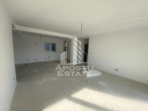 Apartament 3 camere cu poziție excelentă