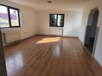 Casa individuala, 200mp utili, 1600mp teren, Radauti