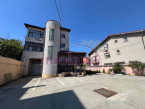 Casa 15 camere cu parcare mare - Jiului