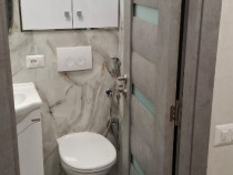 Închiriez apartament 2 camere Est Piatra Neamt