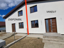 Duplex de v&acirc;nzare C&acirc;mpineanca, la 2 km de Focșani